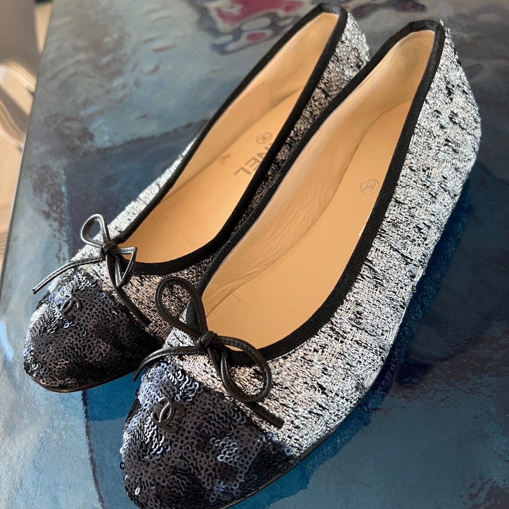 Vintage CHANEL Metallic Ballet Flats